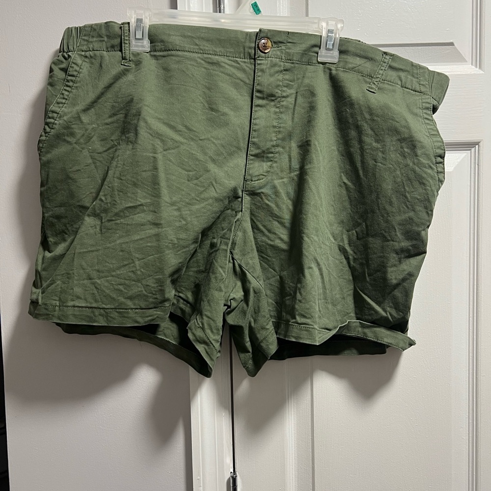 Old Navy Olive Chino Shorts
